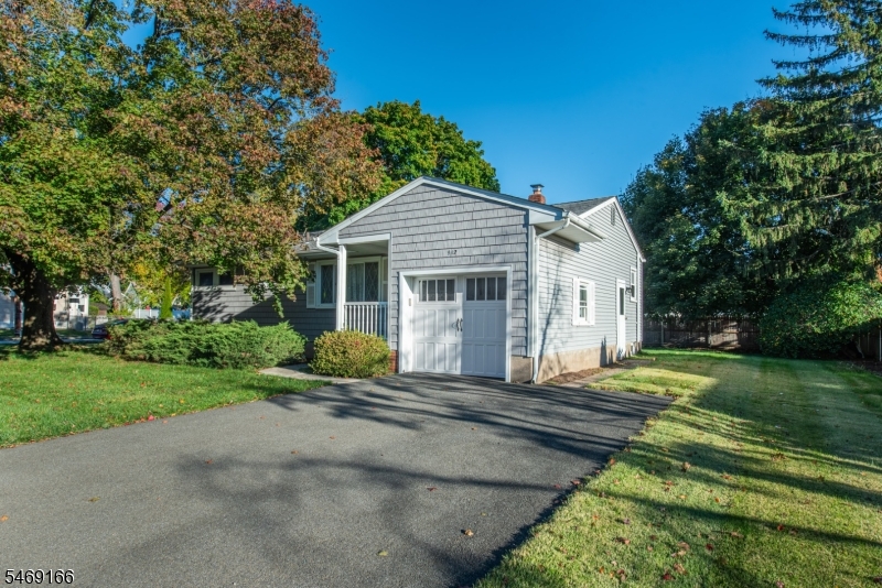 912 Colfax Avenue Pompton Lakes NJ 07442
