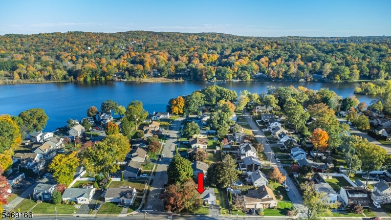 912 Colfax Avenue Pompton Lakes NJ 07442