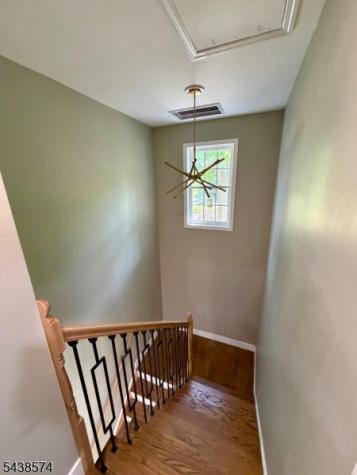 9 Beaver Trail Hardyston NJ 07460