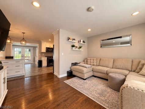 91 Lynwood Road Verona NJ 07044
