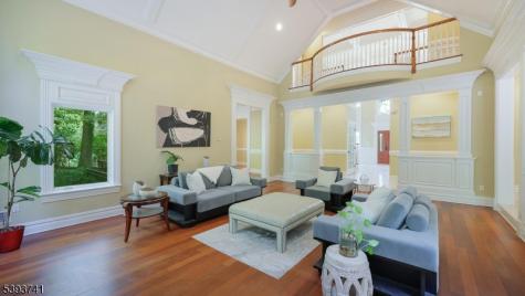115 Old Somerset Road Watchung NJ 07069
