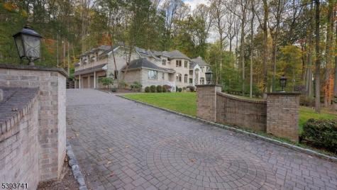 115 Old Somerset Road Watchung NJ 07069
