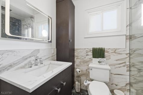 334 1ST Avenue Elizabeth NJ 07206