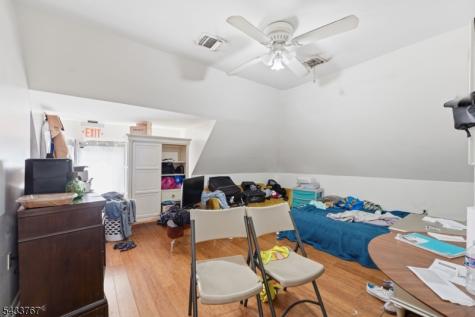 334 1ST Avenue Elizabeth NJ 07206