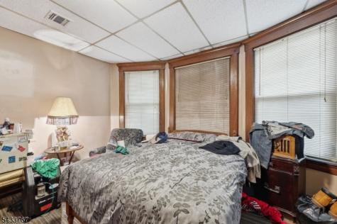 334 1ST Avenue Elizabeth NJ 07206