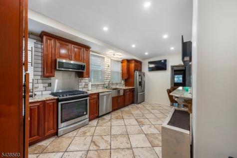 43 Brighton Avenue East Orange NJ 07017