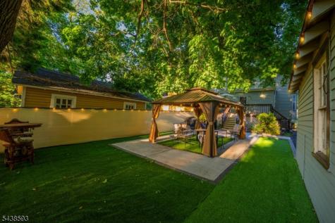 43 Brighton Avenue East Orange NJ 07017