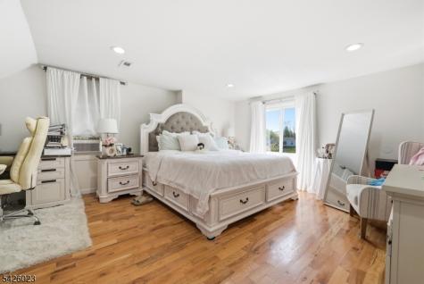 417 Brooklawn Avenue Roselle NJ 07203