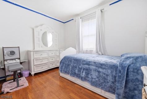 417 Brooklawn Avenue Roselle NJ 07203