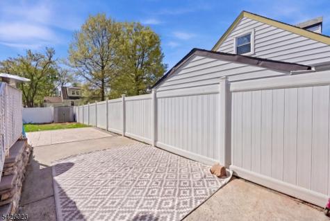 417 Brooklawn Avenue Roselle NJ 07203