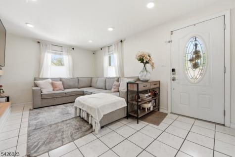 417 Brooklawn Avenue Roselle NJ 07203