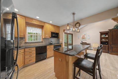 34 Cavell Place West Caldwell NJ 07006