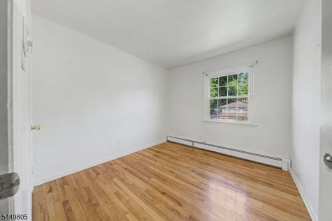 34 Cavell Place West Caldwell NJ 07006