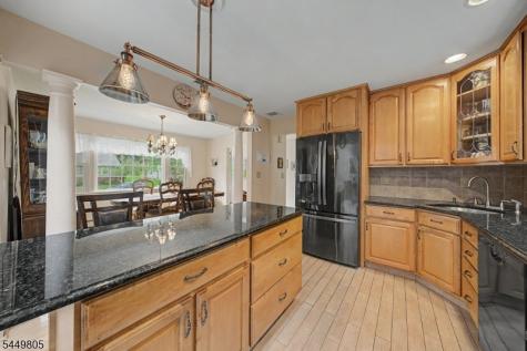 34 Cavell Place West Caldwell NJ 07006