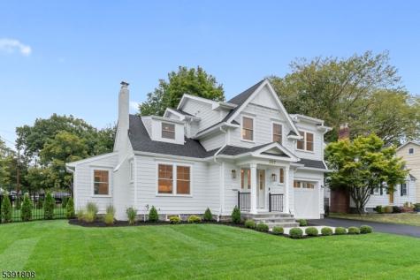 357 E Glen Avenue Ridgewood Village NJ 07450