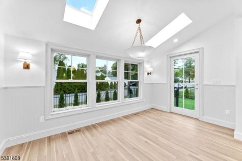 357 E Glen Avenue Ridgewood Village NJ 07450