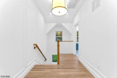 357 E Glen Avenue Ridgewood Village NJ 07450