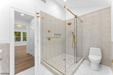 357 E Glen Avenue Ridgewood Village NJ 07450