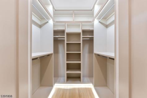 357 E Glen Avenue Ridgewood Village NJ 07450