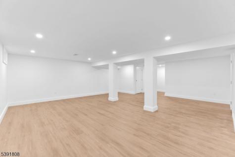 357 E Glen Avenue Ridgewood Village NJ 07450