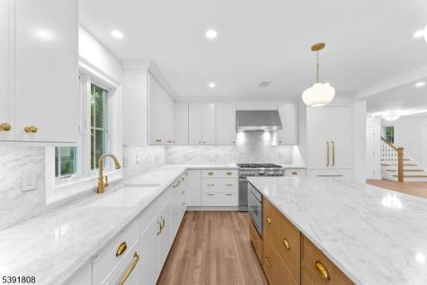 357 E Glen Avenue Ridgewood Village NJ 07450