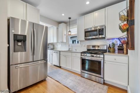 6 Pershing Court Ridgefield Park Village NJ 07660
