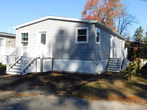 64 Back Street Oxford NJ 07863