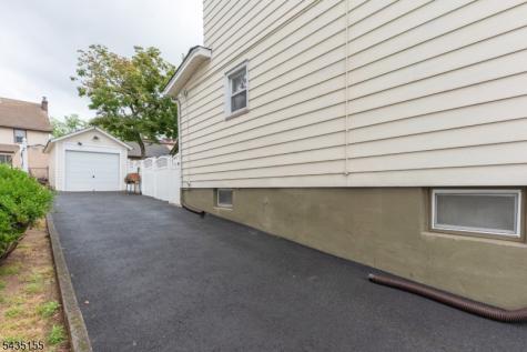 1515 Rose Terrace Union NJ 07083