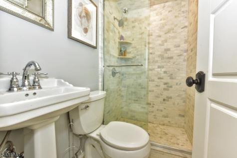 523 Ewing Avenue Franklin Lakes NJ 07417