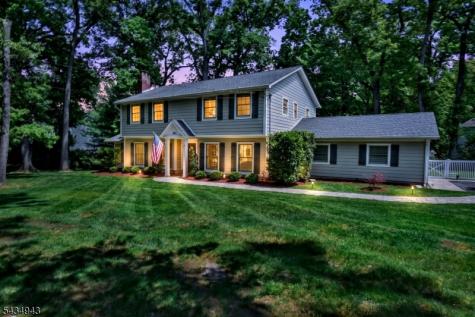 523 Ewing Avenue Franklin Lakes NJ 07417