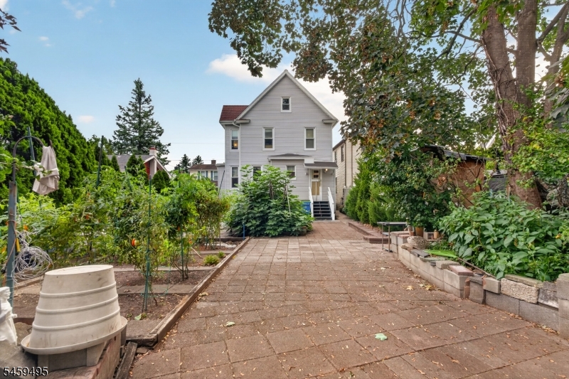 20 Verdon Street North Plainfield NJ 07060