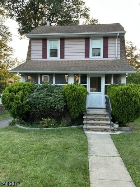 32 Hamilton Road Verona NJ 07044