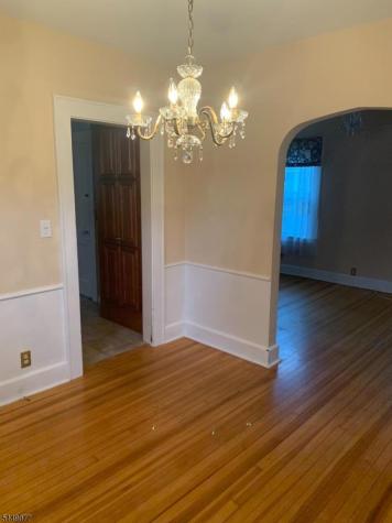 32 Hamilton Road Verona NJ 07044