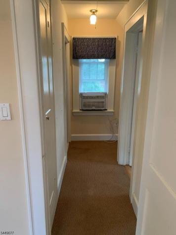 32 Hamilton Road Verona NJ 07044