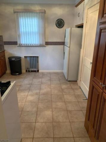 32 Hamilton Road Verona NJ 07044