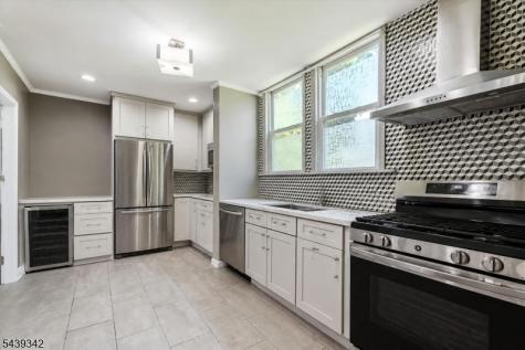 169 Vermont Avenue Newark NJ 07106