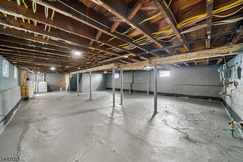 55 Naden Avenue Irvington NJ 07111