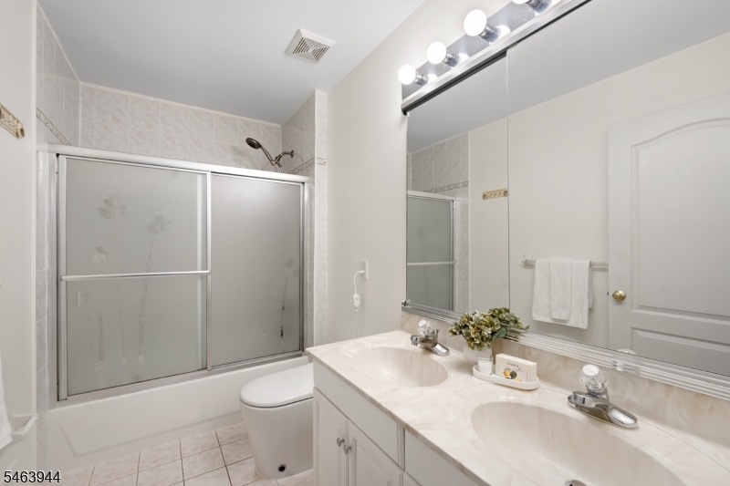 18 Montfort Drive Montgomery NJ 08502