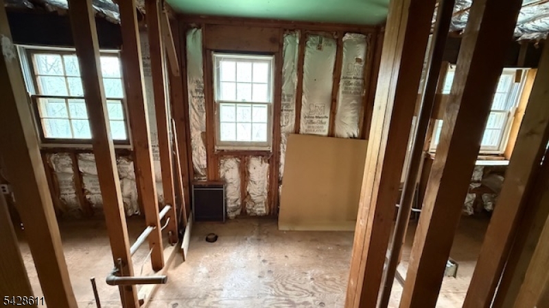 1865 RT565 Vernon NJ 07418