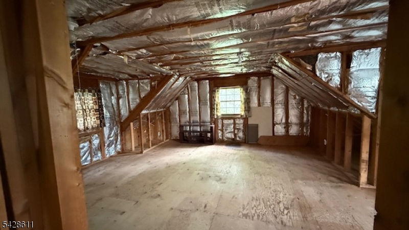1865 RT565 Vernon NJ 07418
