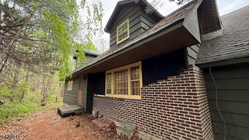 1865 RT565 Vernon NJ 07418