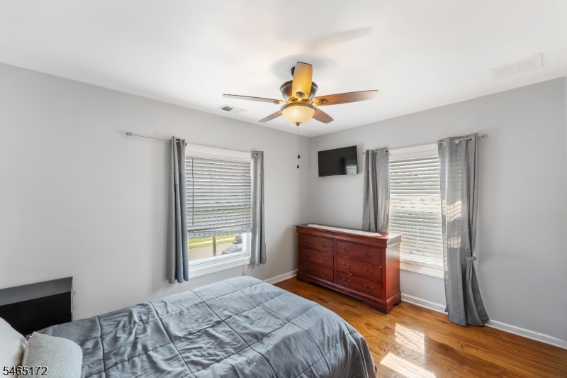 20 Hillside Road Elizabeth NJ 07208
