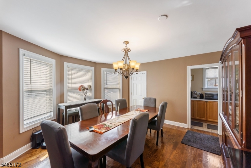 20 Hillside Road Elizabeth NJ 07208