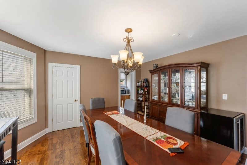 20 Hillside Road Elizabeth NJ 07208