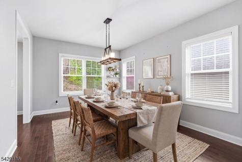 11 Bluffs Court Hamburg NJ 07419