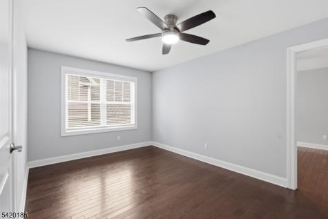 11 Bluffs Court Hamburg NJ 07419