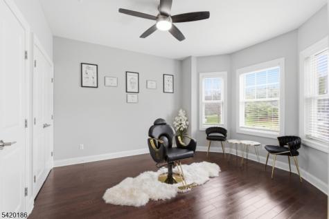 11 Bluffs Court Hamburg NJ 07419