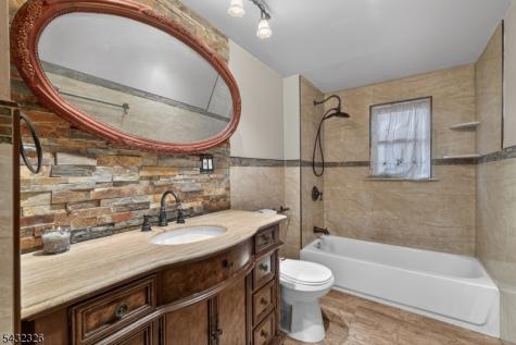 167 Bergen Avenue North Arlington NJ 07031