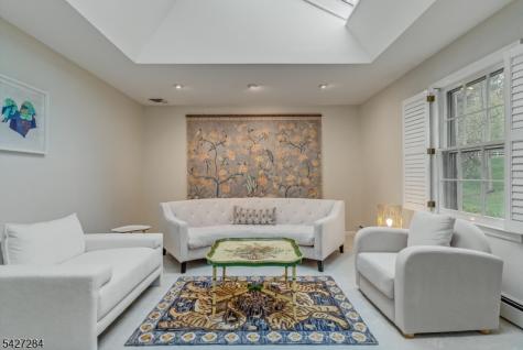 4 Edward Shippen Lane Morris NJ 07960