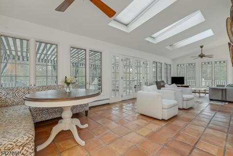 4 Edward Shippen Lane Morris NJ 07960